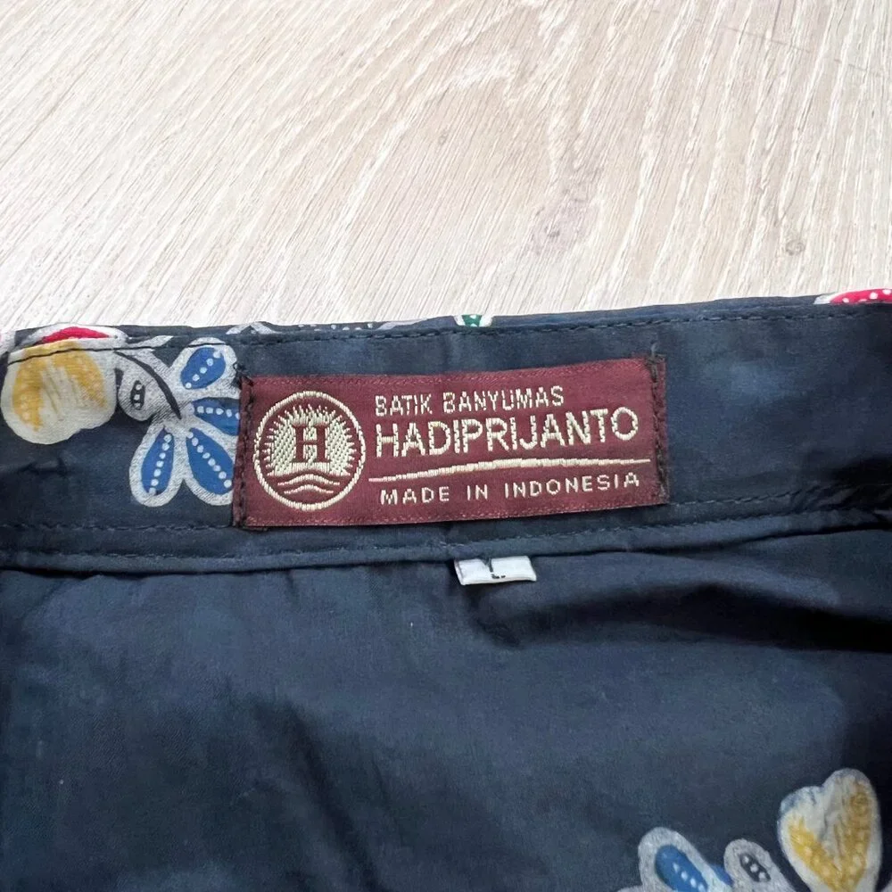 RARE Hadipriyanto Batik Deer Floral Prints Short Sleeve Button Down Shirt - Picture 4 of 4